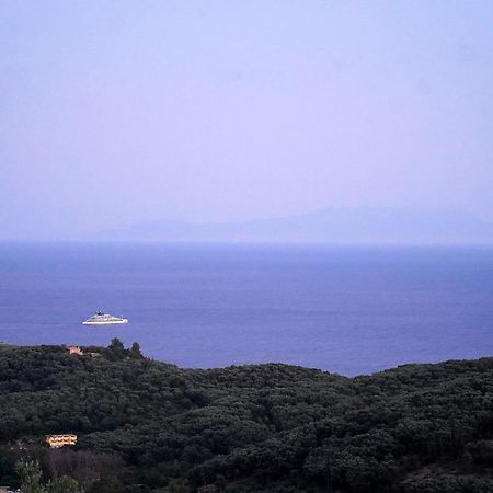 Moonlight Suites Parga Eksteriør bilde
