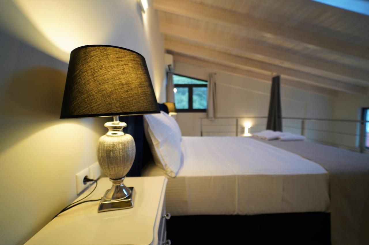 Moonlight Suites Parga Eksteriør bilde