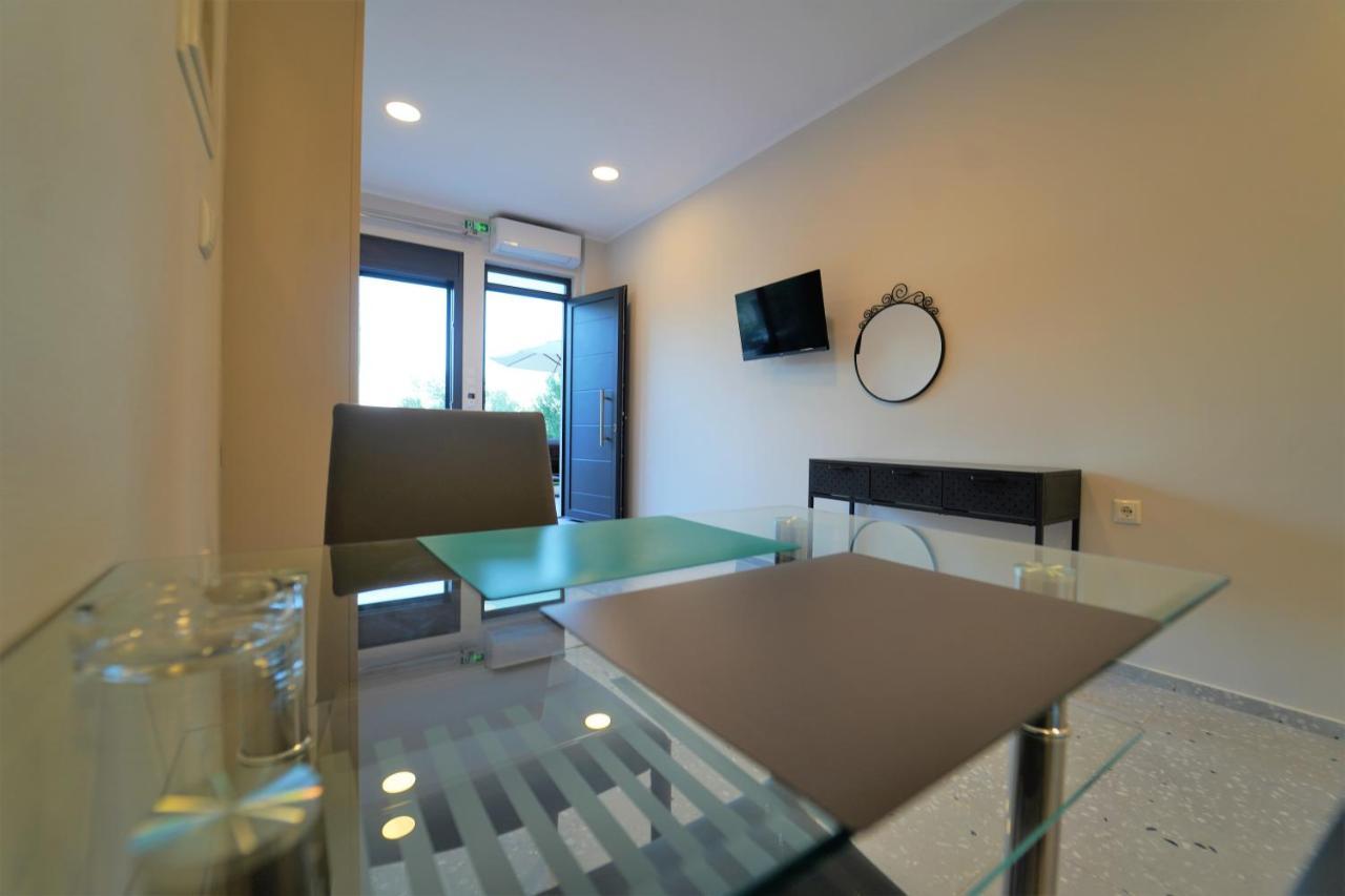 Moonlight Suites Parga Eksteriør bilde